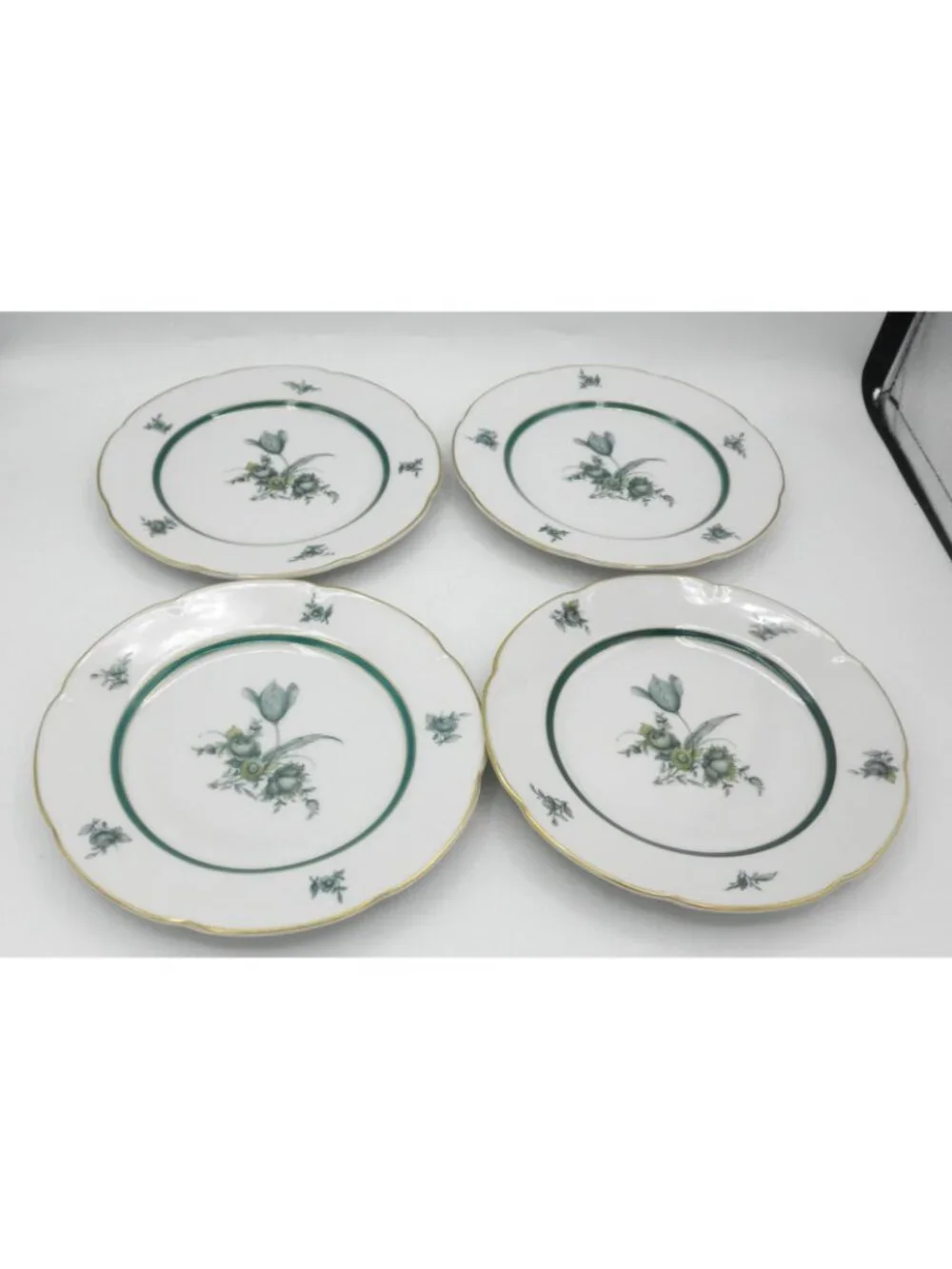 Royal Bayreuth Teal Tulip Salad Plates 7.5 Inch Pattern Code: ROBTET Set of 4